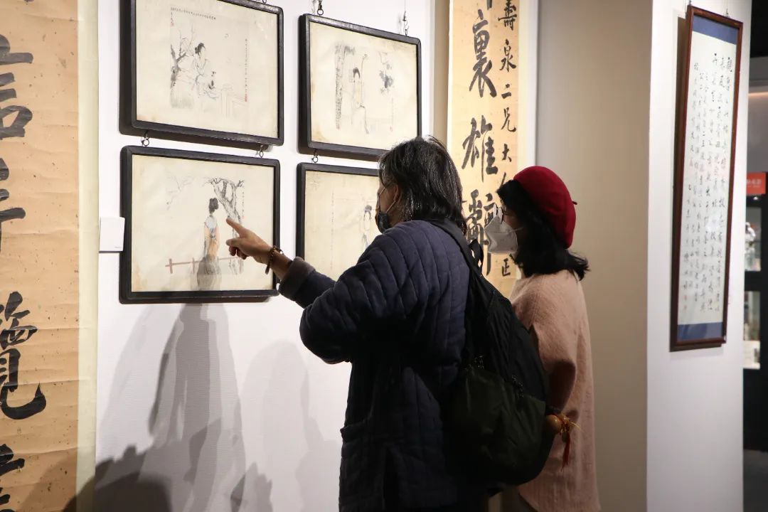 現(xiàn)場(chǎng)|花地藝拍2022秋拍預(yù)展現(xiàn)場(chǎng)盛況直擊，明日中國(guó)書畫專場(chǎng)開拍！