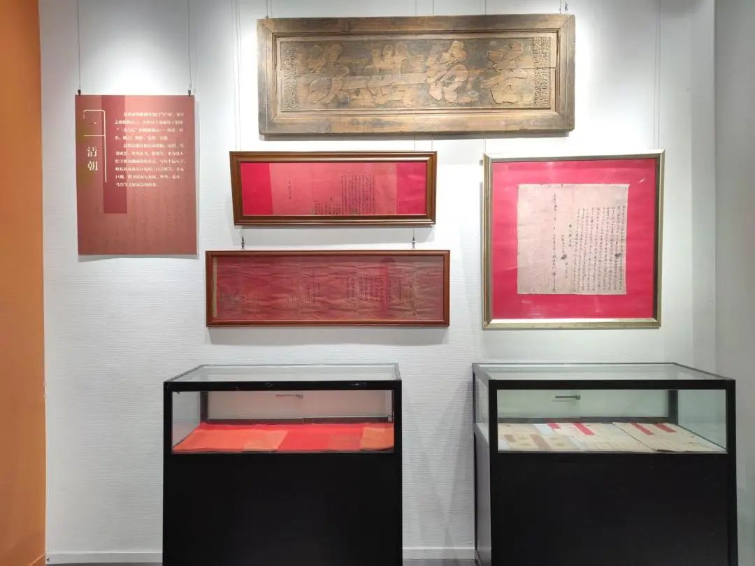 預告|百年婚書展明日開展，一起相約花地灣古玩城！