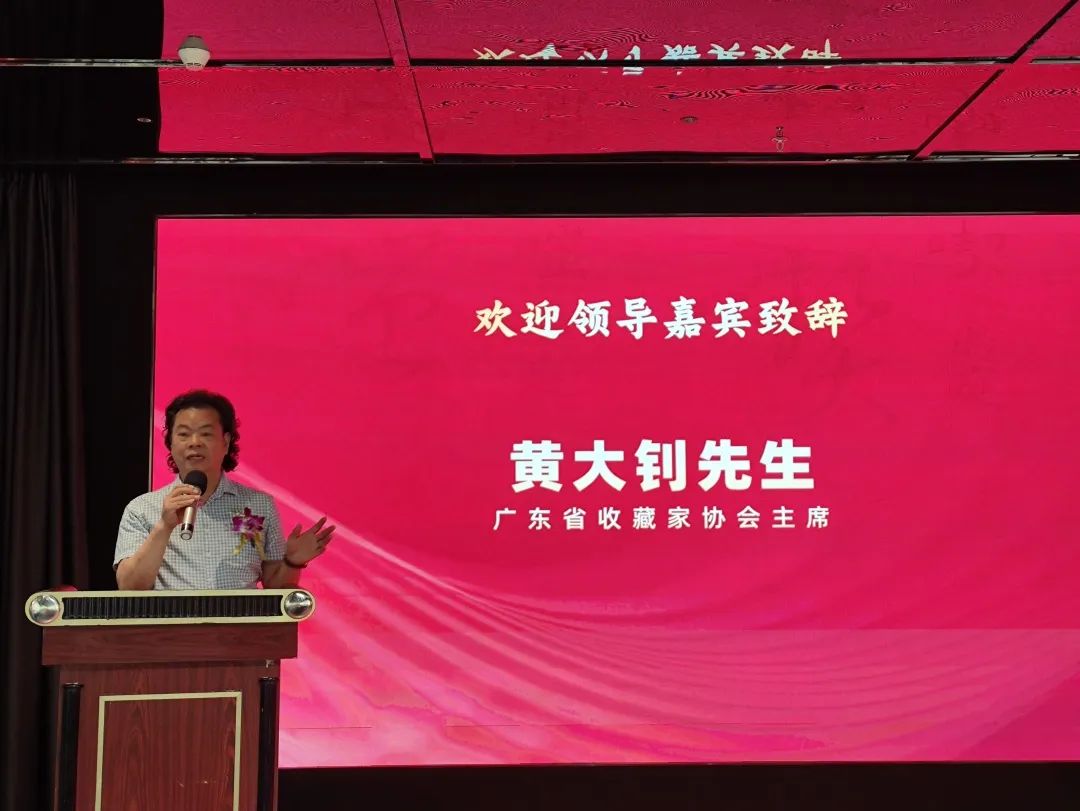 花地灣紙品交流會(huì)今日盛大啟幕！交流會(huì)還有一天，快來(lái)相約花地灣古玩城